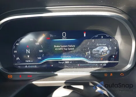 2023 Chevrolet Suburban 4Wd Premier z USA, uszkodzony, nr VIN 1GNSKFKD1PR453336